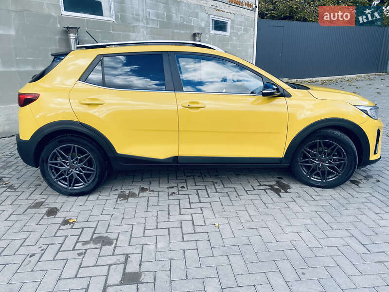 Внедорожник / Кроссовер Kia Stonic 2017 в Виннице фото 6 Внедорожник / Кроссовер Kia Stonic 2017 в Виннице