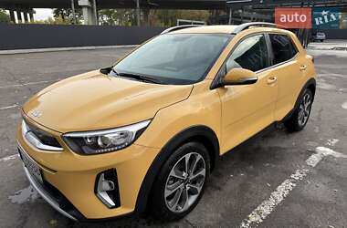 Внедорожник / Кроссовер Kia Stonic 2023 в Броварах
