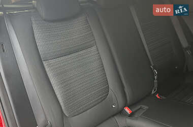 Внедорожник / Кроссовер Kia Stonic 2019 в 