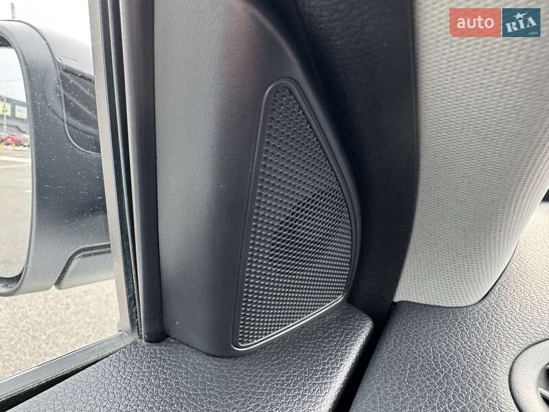 Внедорожник / Кроссовер Kia Stonic 2022 в Киеве