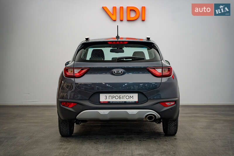 Внедорожник / Кроссовер Kia Stonic 2019 в Киеве