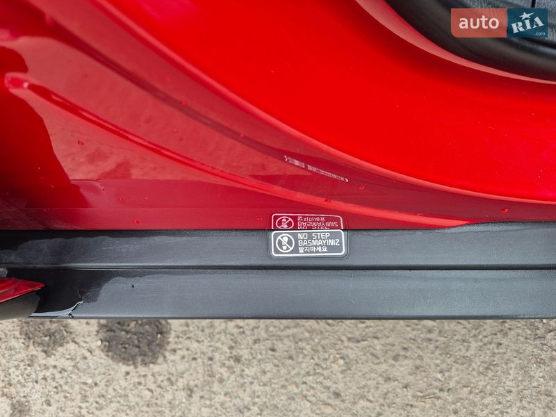 Внедорожник / Кроссовер Kia Stonic 2020 в Запорожье