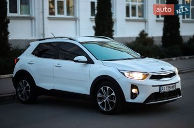 Позашляховик / Кросовер Kia Stonic 2017 в Білій Церкві