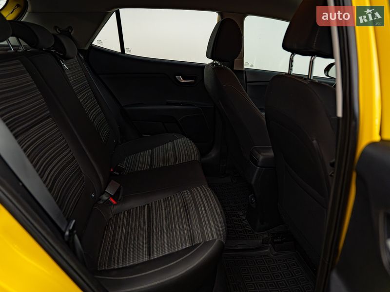 Позашляховик / Кросовер Kia Stonic 2020 в Києві