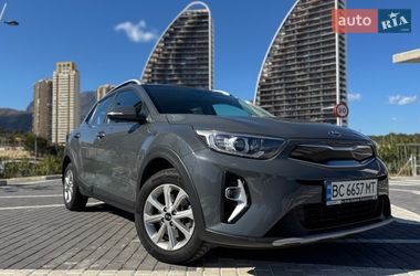 Внедорожник / Кроссовер Kia Stonic 2020 в Львове