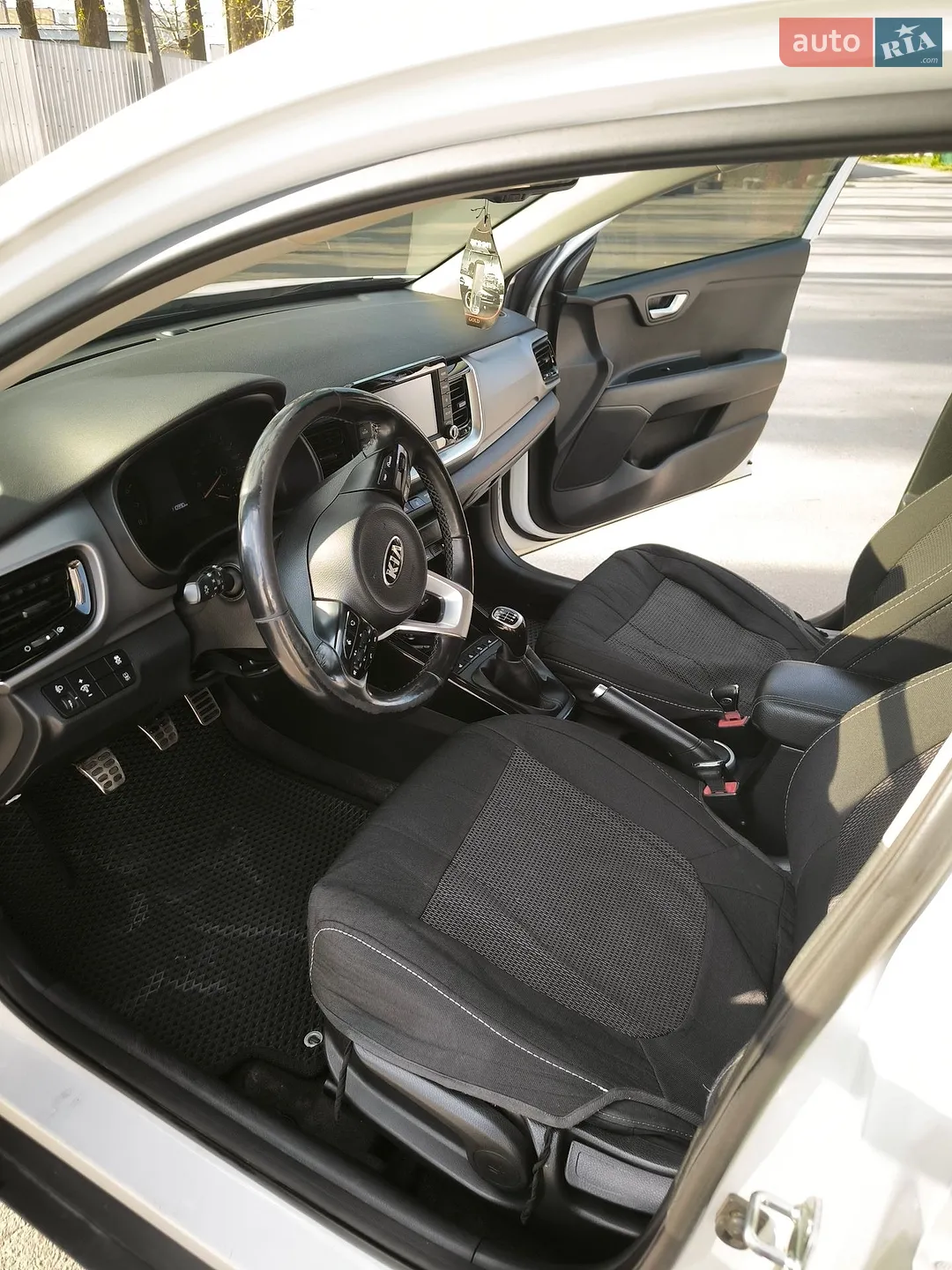 2018 Kia Stonic - мініатюра 16