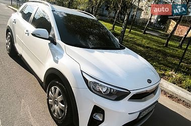 Внедорожник / Кроссовер Kia Stonic 2018 в Виннице