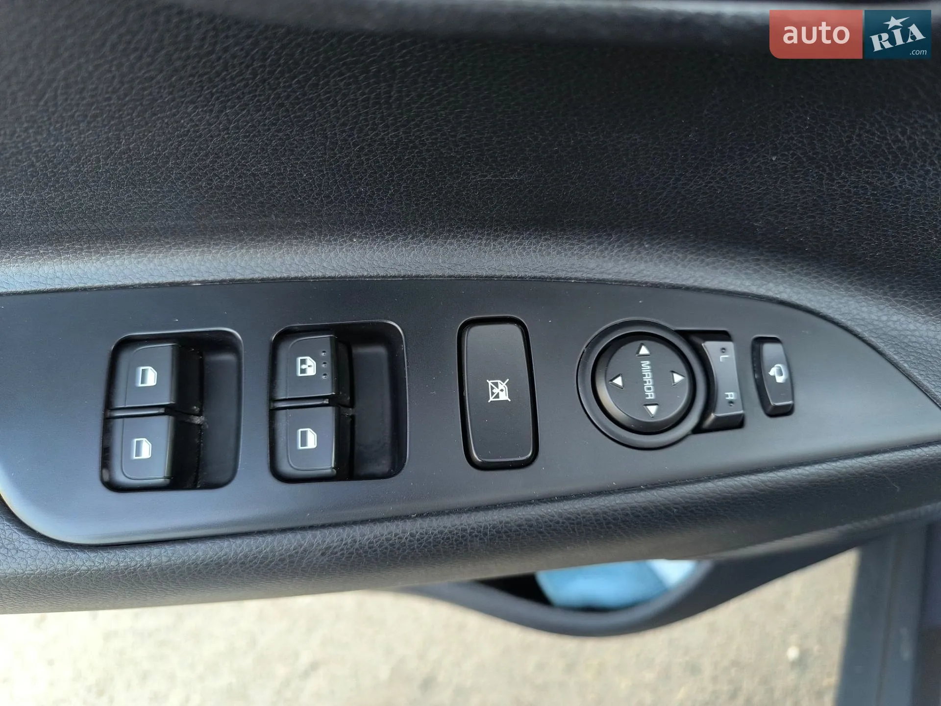 2018 Kia Stonic - мініатюра 18