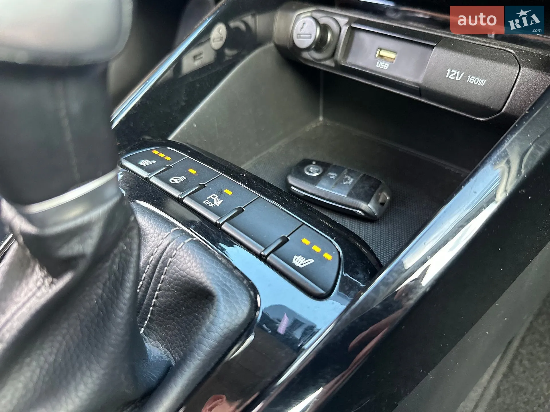 2020 Kia Stonic - мініатюра 38