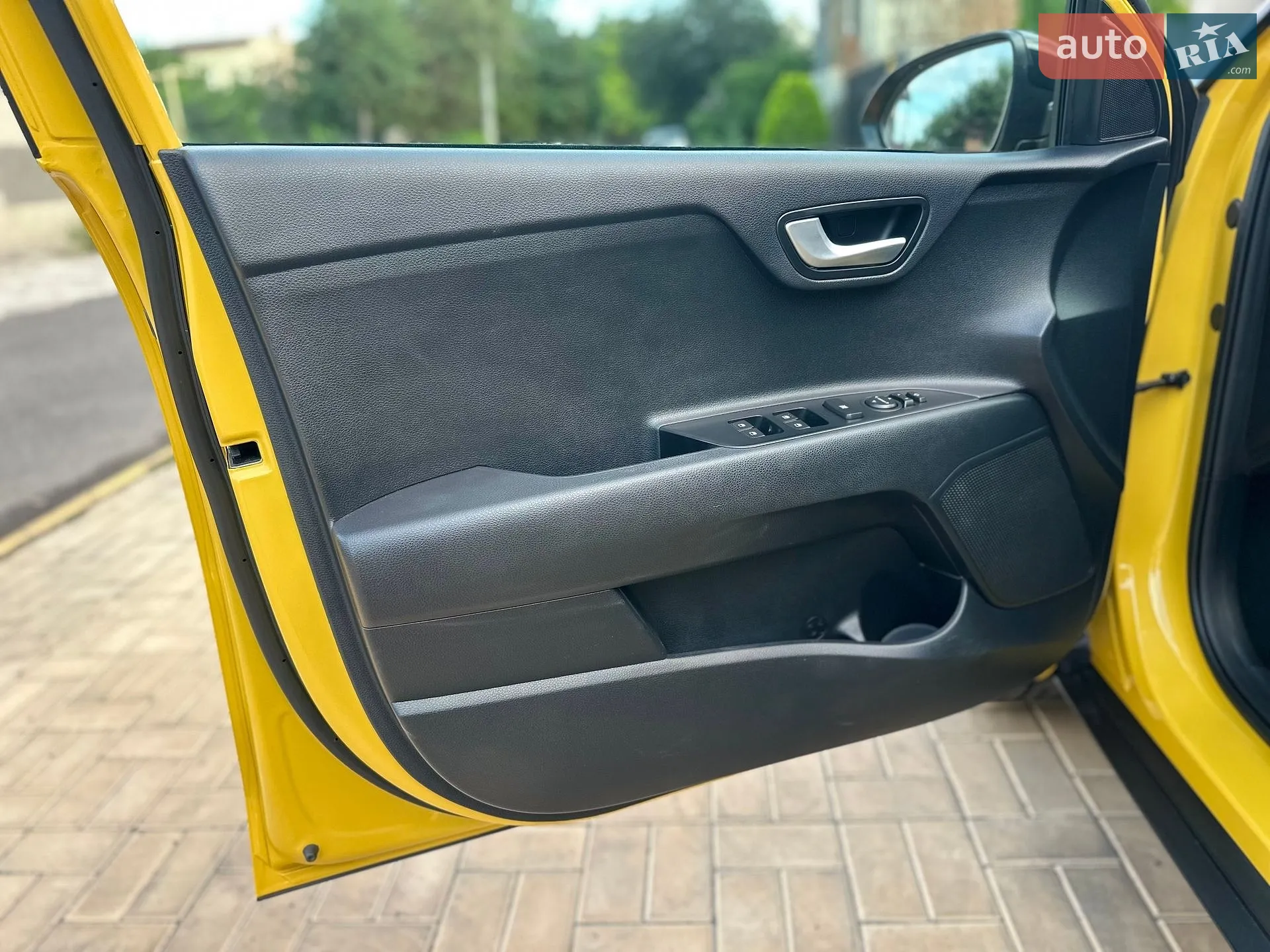 2020 Kia Stonic - мініатюра 56