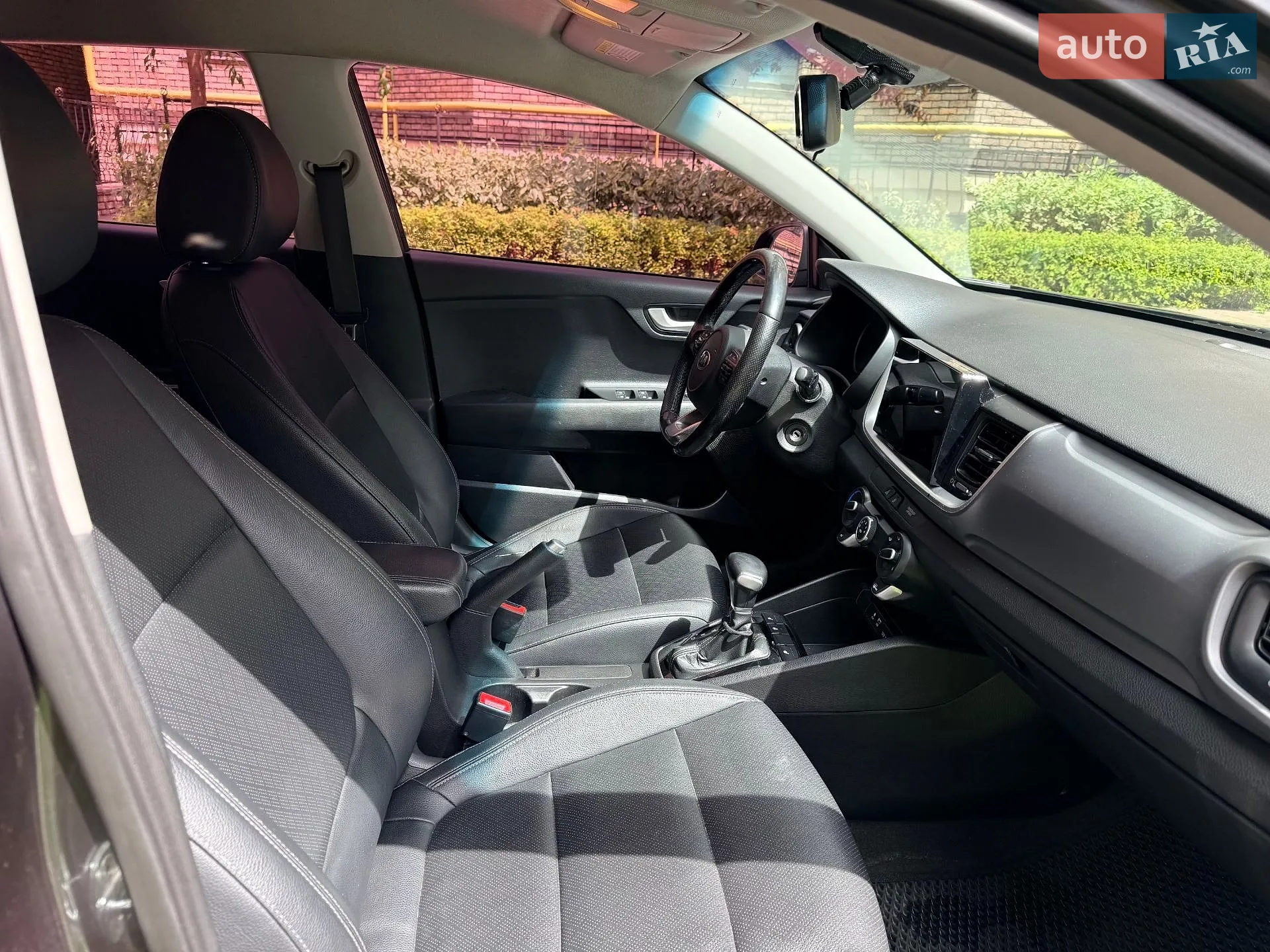 2017 Kia Stonic - мініатюра 20