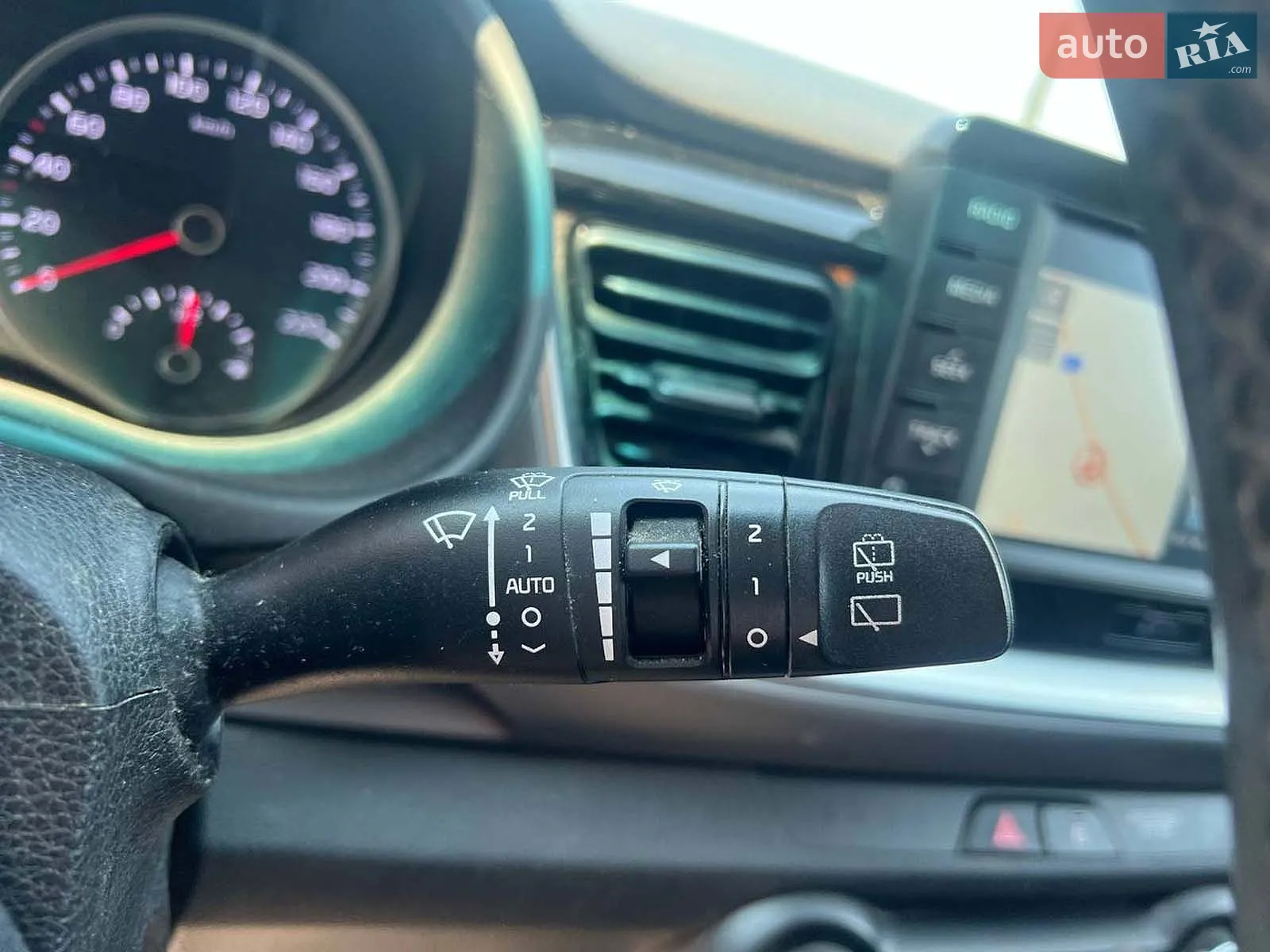 2017 Kia Stonic - мініатюра 27