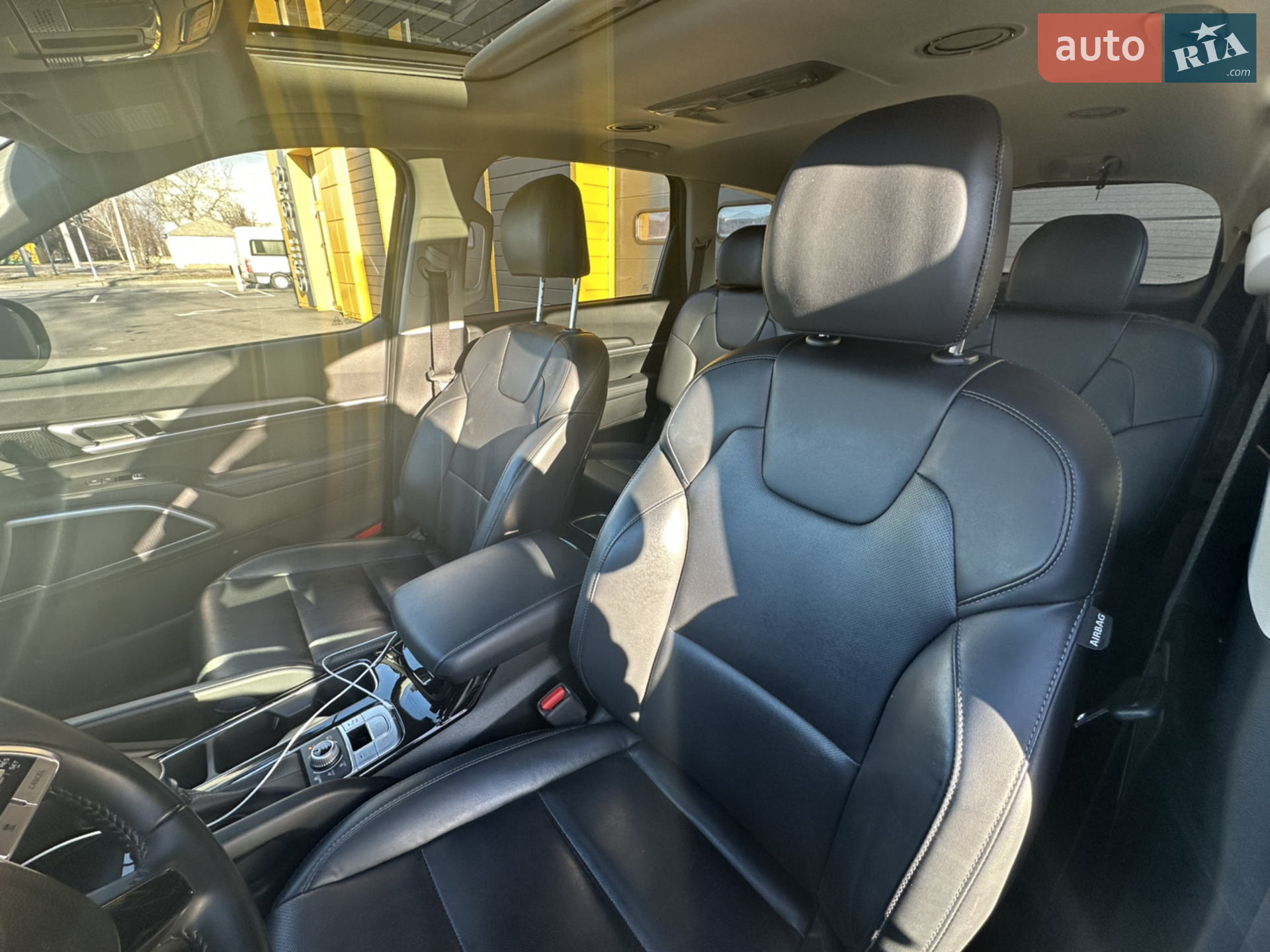 2019 Kia Telluride - мініатюра 16