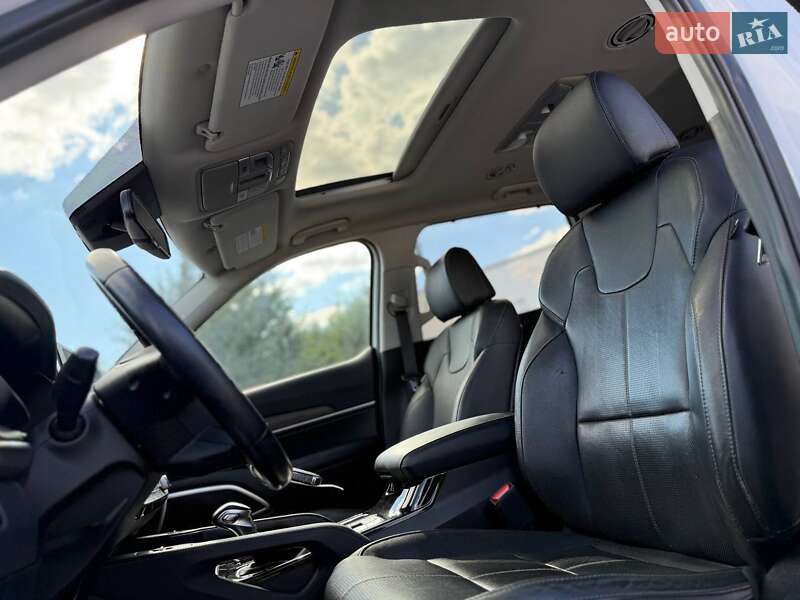 Внедорожник / Кроссовер Kia Telluride 2022 в Луцке