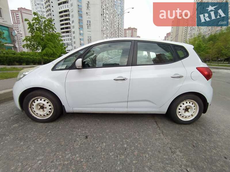 Мікровен Kia Venga 2010 в Києві