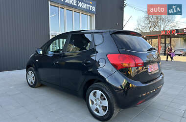 Микровэн Kia Venga 2013 в 