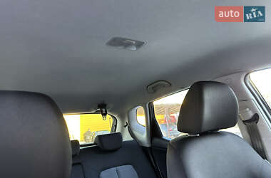 Микровэн Kia Venga 2013 в 