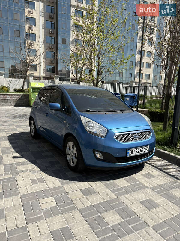 Мікровен Kia Venga 2011 в 