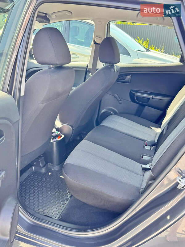 Мікровен Kia Venga 2012 в Тернівці