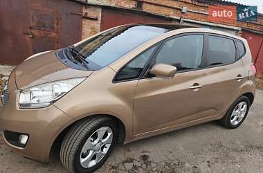 Микровэн Kia Venga 2010 в Сумах