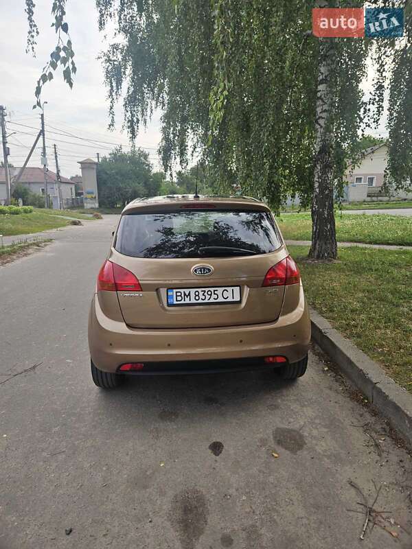 Микровэн Kia Venga 2010 в Сумах