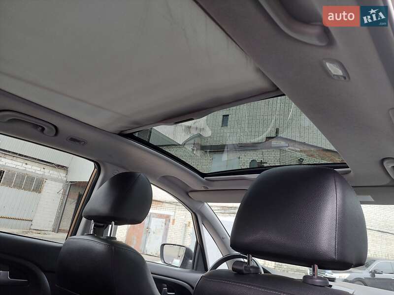 Микровэн Kia Venga 2010 в Сумах