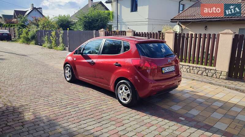 Мікровен Kia Venga 2011 в Львові