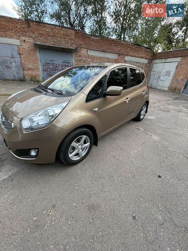 Мікровен Kia Venga 2010 в Чернігові