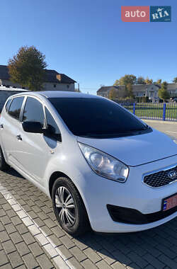 Микровэн Kia Venga 2010 в 