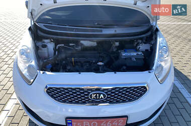 Микровэн Kia Venga 2010 в 