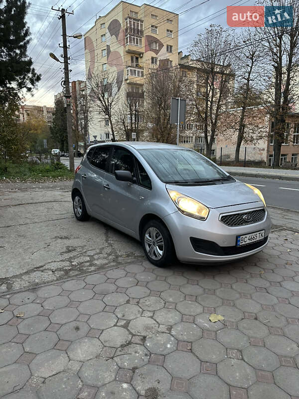 Микровэн Kia Venga 2011 в Львове