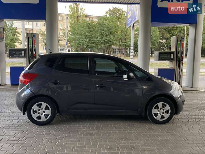 Микровэн Kia Venga 2012 в Николаеве фото 9 Микровэн Kia Venga 2012 в Николаеве