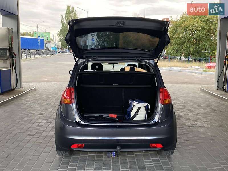 Микровэн Kia Venga 2012 в Николаеве фото 33 Микровэн Kia Venga 2012 в Николаеве