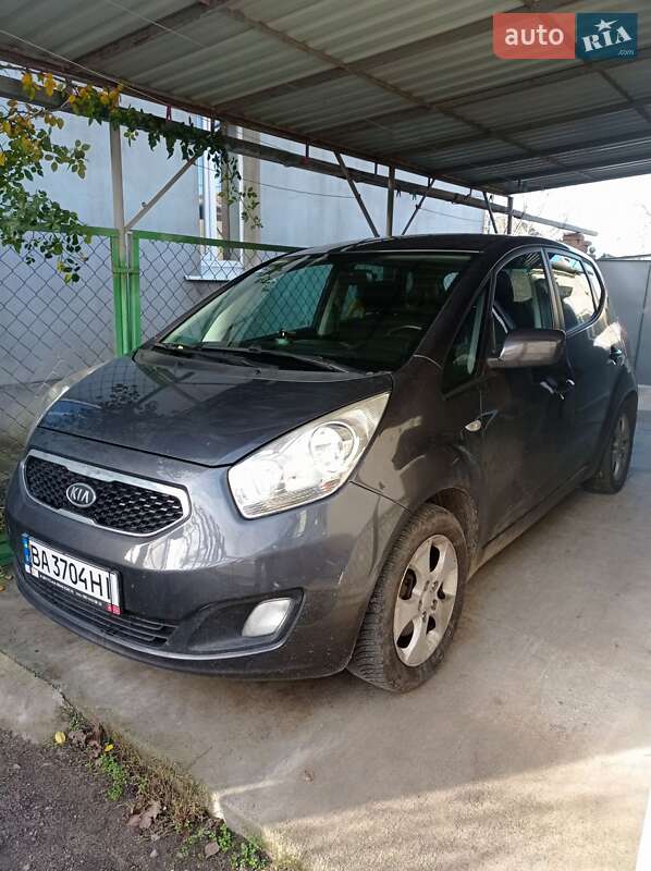 Микровэн Kia Venga 2012 в Кропивницком