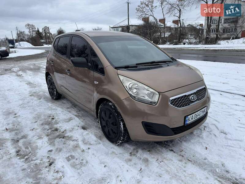 Мікровен Kia Venga 2010 в Чернігові