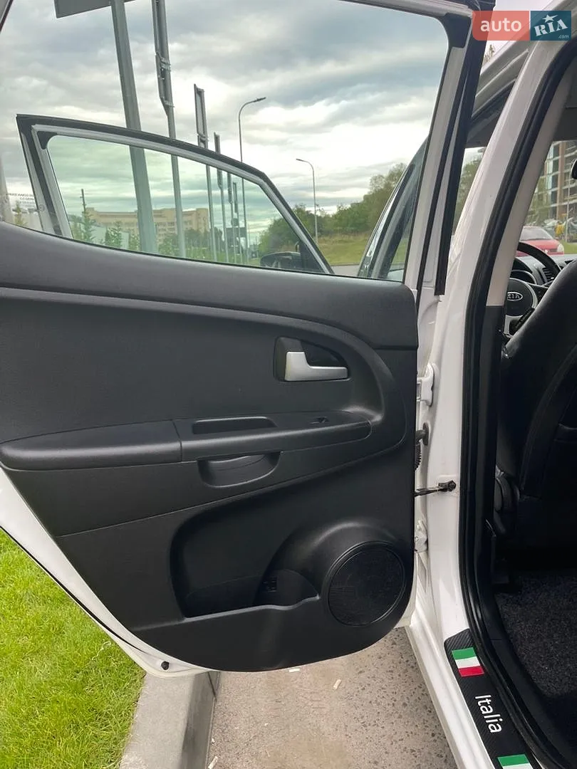 2012 Kia Venga - мініатюра 29