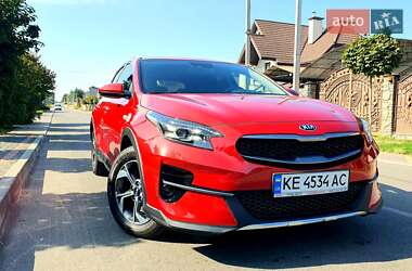 Хэтчбек Kia XCeed 2020 в Киеве