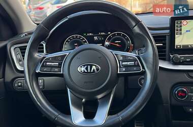 Хэтчбек Kia XCeed 2020 в Киеве