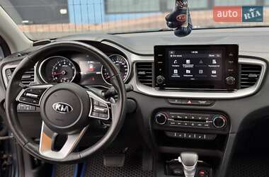 Хэтчбек Kia XCeed 2020 в Киеве