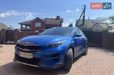 Хэтчбек Kia XCeed 2020 в 