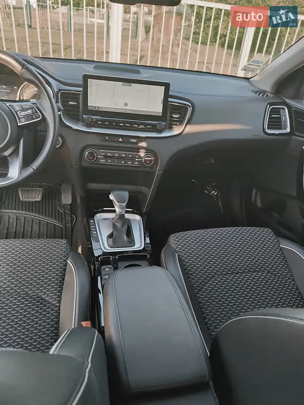 Kia XCeed 2022 VIN U5YH5F1AGNL029761 фото оголошення 10 з 38