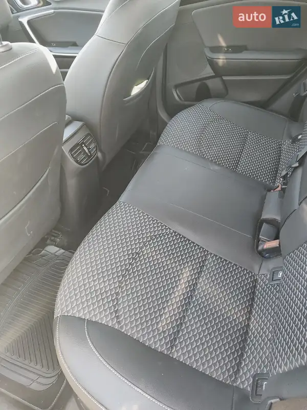 Kia XCeed 2022 VIN U5YH5F1AGNL029761 фото оголошення 11 з 38