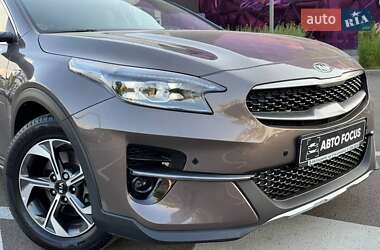 Хэтчбек Kia XCeed 2020 в 