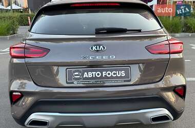 Хэтчбек Kia XCeed 2020 в 