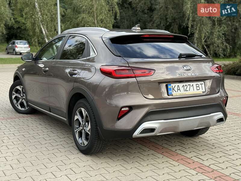 Хэтчбек Kia XCeed 2020 в Киеве