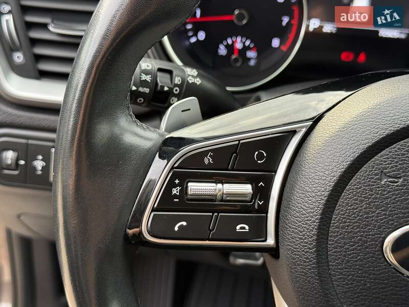 Хэтчбек Kia XCeed 2020 в Киеве