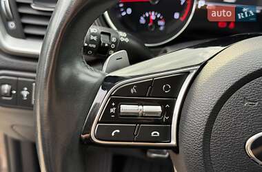 Хэтчбек Kia XCeed 2020 в 