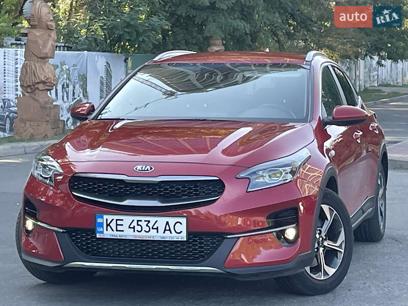 Хетчбек Kia XCeed 2020 в Дніпрі фото Хетчбек Kia XCeed 2020 в Дніпрі