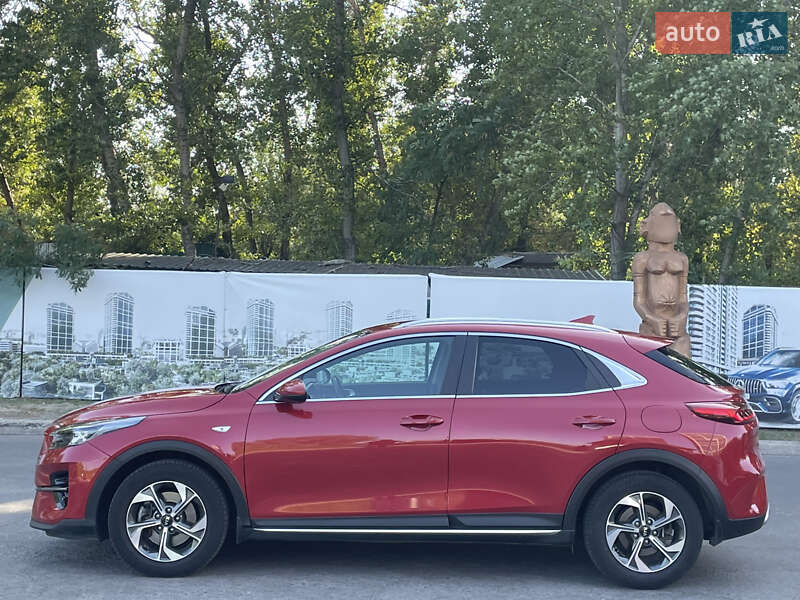 Хетчбек Kia XCeed 2020 в Дніпрі фото 6 Хетчбек Kia XCeed 2020 в Дніпрі