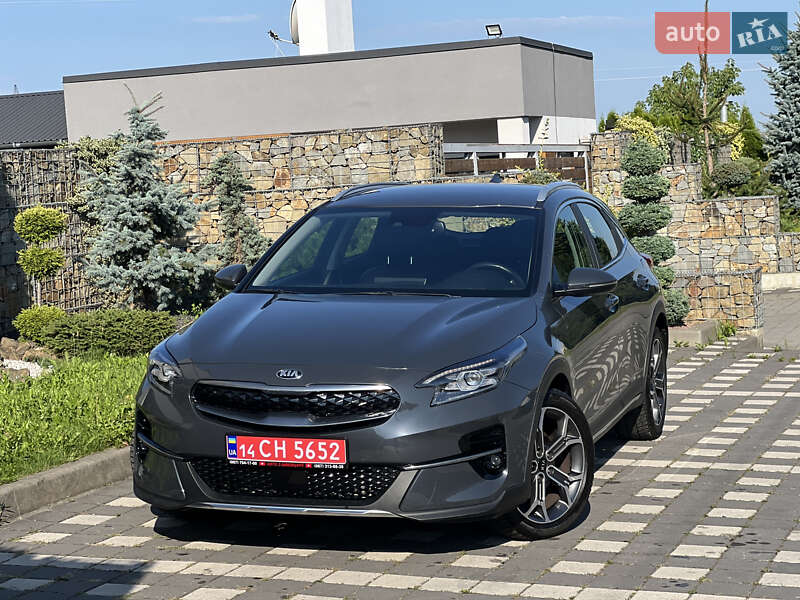 Хетчбек Kia XCeed 2021 в Львові фото 3 Хетчбек Kia XCeed 2021 в Львові